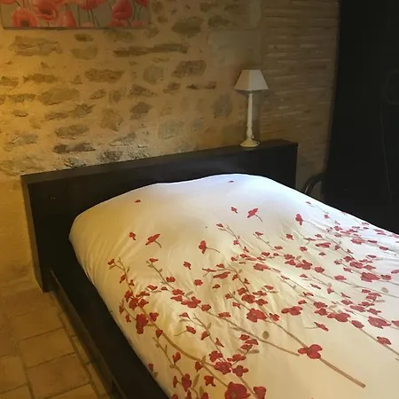 Privee Bed and Breakfast 3*