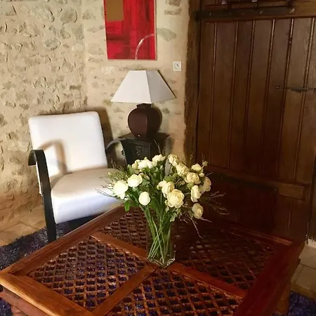 Privee Bed & Breakfast