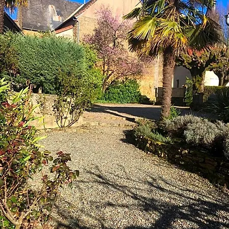 Privee Bed and Breakfast Lombron