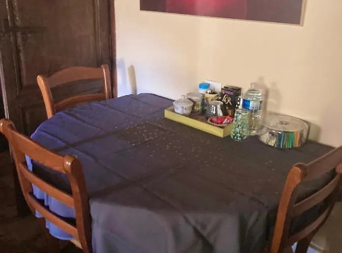 Privee Bed & Breakfast Lombron